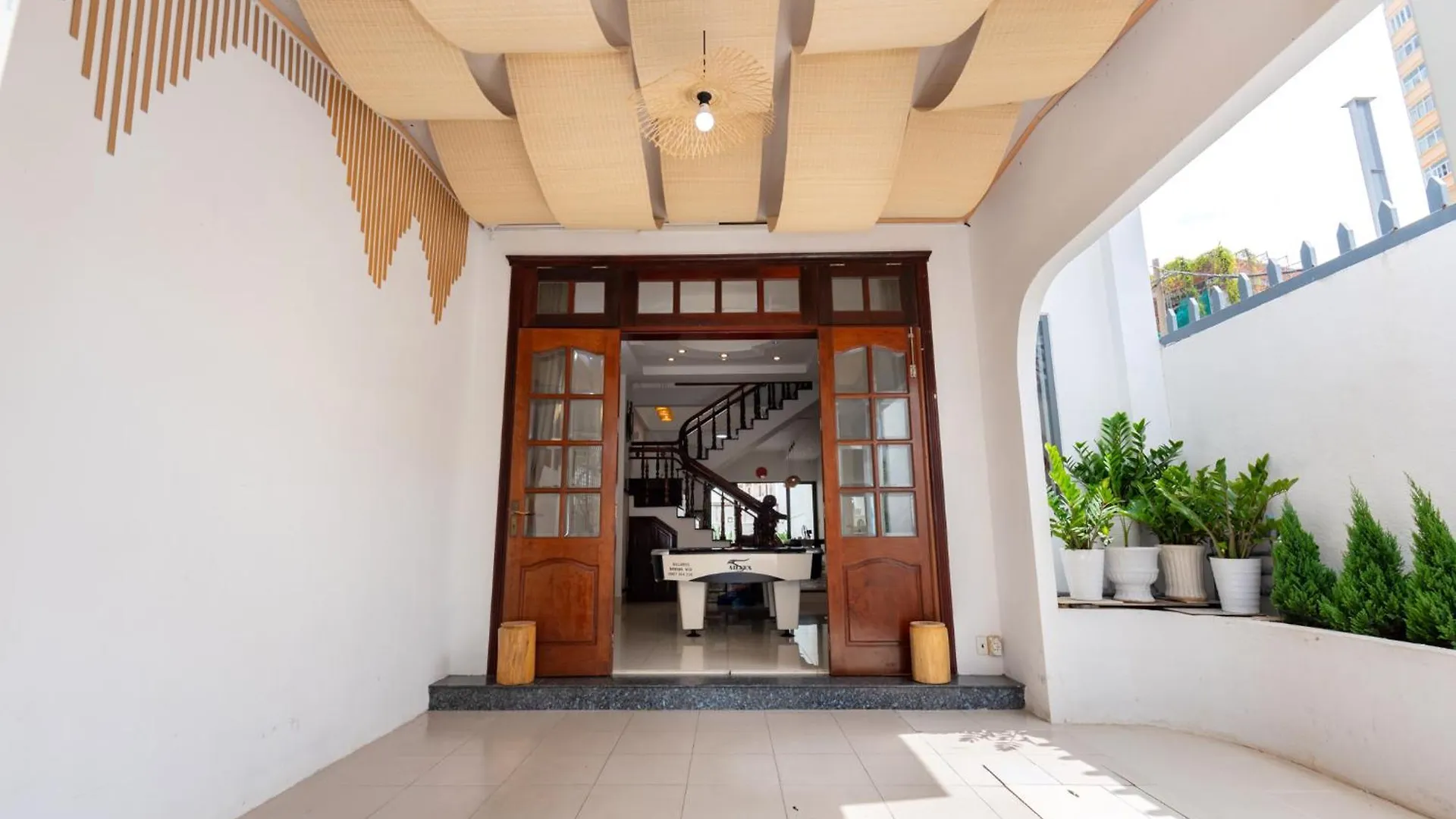 Sunday Villa 14 - Di Bo Ra Bien Bai Sau 200 Met Vung Tau Vietnam